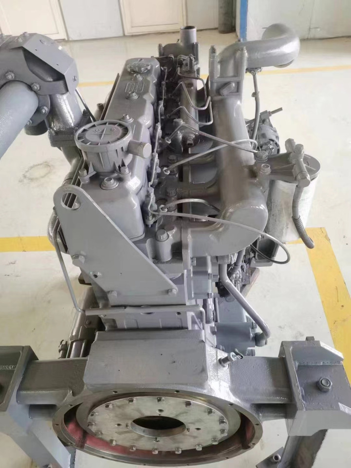 DOOSAN DE12TIS - Motor pentru Excavator: Foto 1 DOOSAN DE12TIS - Motor pentru Excavator: Foto 1