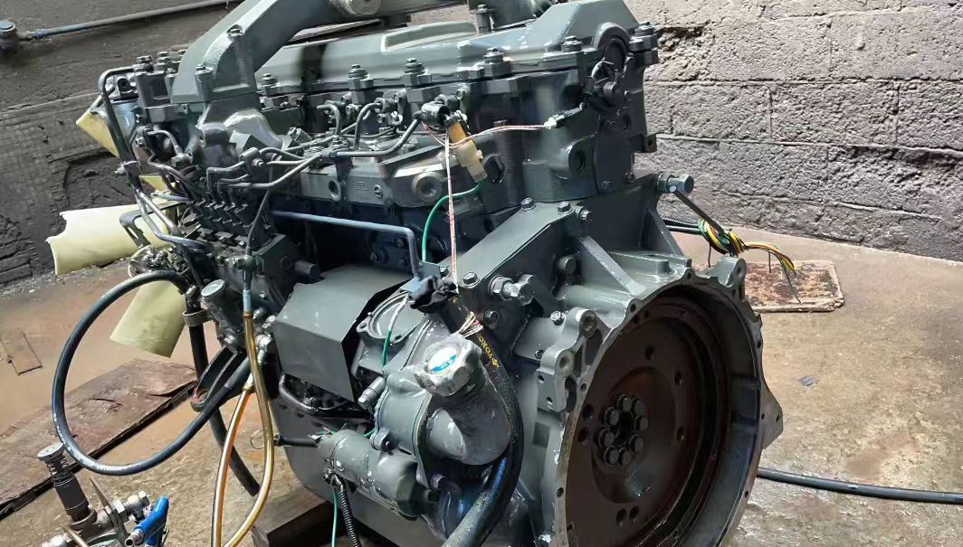 HINO J08C - Motor pentru Excavator: Foto 1 HINO J08C - Motor pentru Excavator: Foto 1