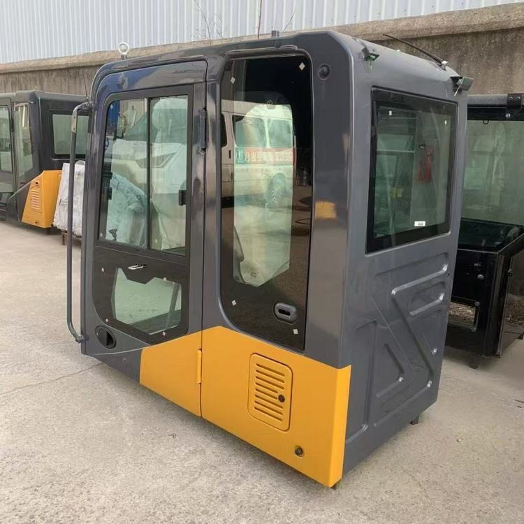 HITACHI ZX240-3 - Cabină pentru Excavator: Foto 1 HITACHI ZX240-3 - Cabină pentru Excavator: Foto 1