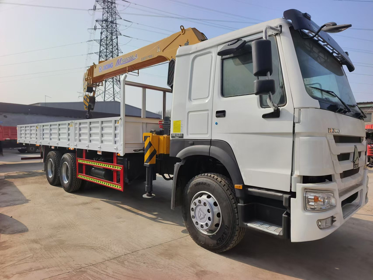 HOWO,XCMG HOWO 375,XCMG  MSQS300-4  12 tons - Camion cisternă: Foto 1 HOWO,XCMG HOWO 375,XCMG  MSQS300-4  12 tons - Camion cisternă: Foto 1