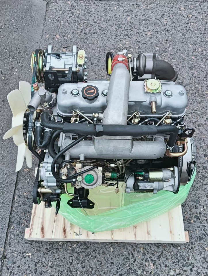 ISUZU 4JB1T - Motor pentru Camion cu macara: Foto 5 ISUZU 4JB1T - Motor pentru Camion cu macara: Foto 5