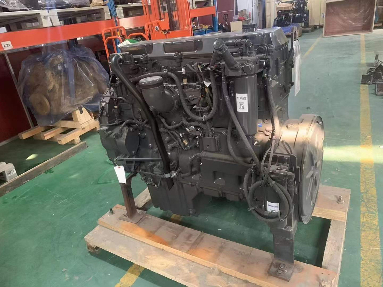 PERKINS 2206D - Motor pentru Excavator: Foto 1 PERKINS 2206D - Motor pentru Excavator: Foto 1