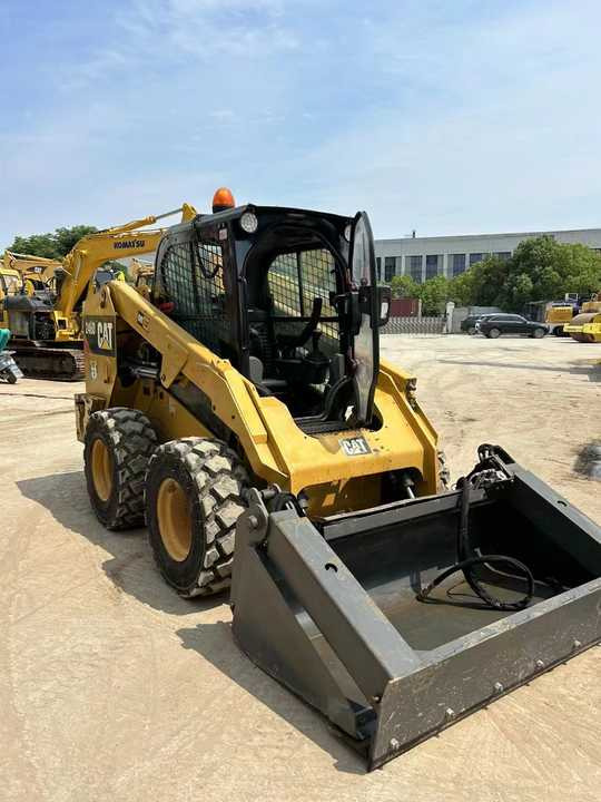 90% New Front Loader Tractor CAT 246D Skid Steer Loader / Used Cat 226B 246C 246d Mini Skid Steer Loader in Stock - Mini încărcător: Foto 4 90% New Front Loader Tractor CAT 246D Skid Steer Loader / Used Cat 226B 246C 246d Mini Skid Steer Loader in Stock - Mini încărcător: Foto 4