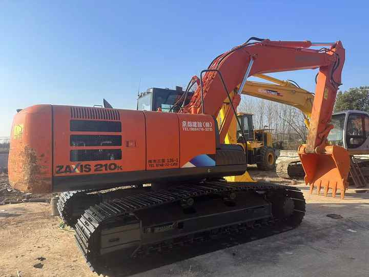 Affordable Hitachi ZX210-5G Used Construction Machinery | Well-Maintained, No Overhauls - Excavator pe şenile: Foto 3 Affordable Hitachi ZX210-5G Used Construction Machinery | Well-Maintained, No Overhauls - Excavator pe şenile: Foto 3