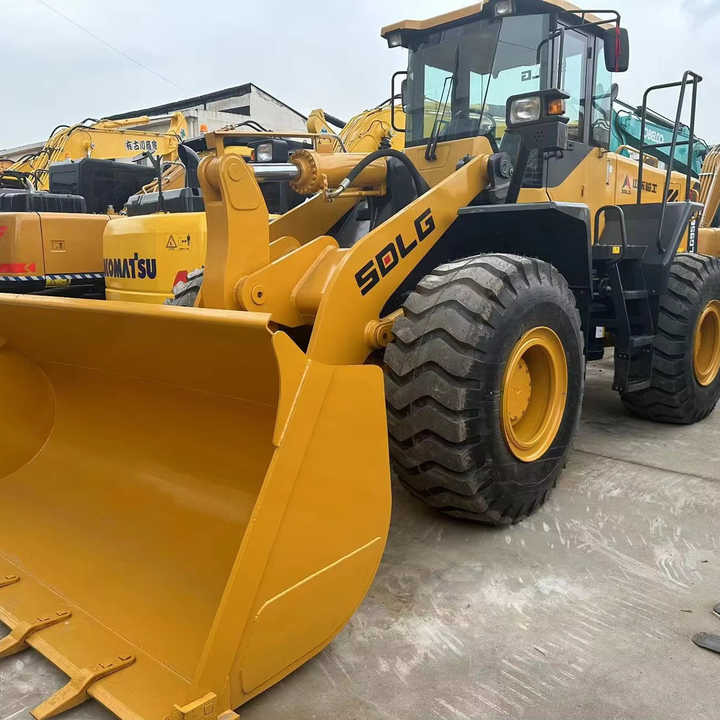 China Famous Brand SDLG Used SDLG 958L Wheel Loader Running Working Condition Low Price for Sale - Încărcător frontal pe pneuri: Foto 1 China Famous Brand SDLG Used SDLG 958L Wheel Loader Running Working Condition Low Price for Sale - Încărcător frontal pe pneuri: Foto 1
