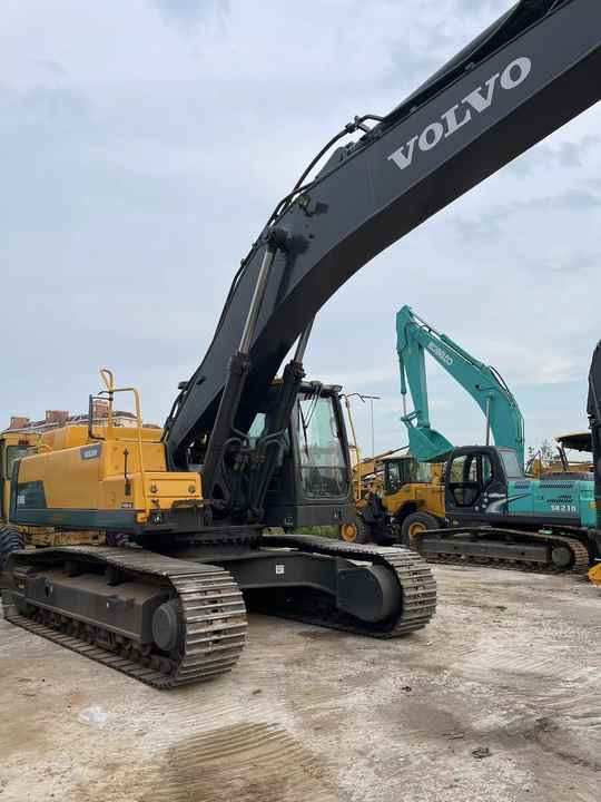 Good Condition VOLVO EC480DL Excavator Low Price Large Hydraulic Crawler Excavator volvo 480dl for Sale - Excavator pe şenile: Foto 4 Good Condition VOLVO EC480DL Excavator Low Price Large Hydraulic Crawler Excavator volvo 480dl for Sale - Excavator pe şenile: Foto 4