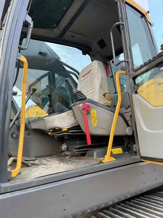 Good Condition VOLVO EC480DL Excavator Low Price Large Hydraulic Crawler Excavator volvo 480dl for Sale - Excavator pe şenile: Foto 2 Good Condition VOLVO EC480DL Excavator Low Price Large Hydraulic Crawler Excavator volvo 480dl for Sale - Excavator pe şenile: Foto 2