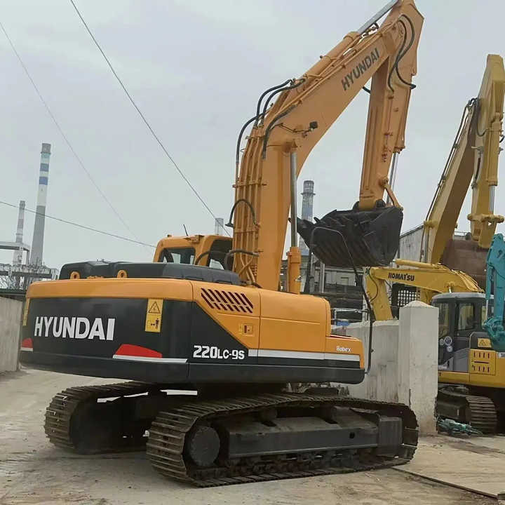 Hyundai Digger 220lc-9s Second Hand Korea Made High Performance Machine Hyundai Excavator for Sale - Excavator pe şenile: Foto 1 Hyundai Digger 220lc-9s Second Hand Korea Made High Performance Machine Hyundai Excavator for Sale - Excavator pe şenile: Foto 1