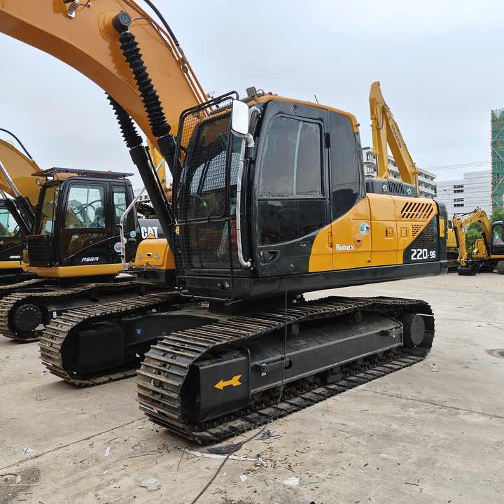 Hyundai Digger 220lc-9s Second Hand Korea Made High Performance Machine Hyundai Excavator for Sale - Excavator pe şenile: Foto 2 Hyundai Digger 220lc-9s Second Hand Korea Made High Performance Machine Hyundai Excavator for Sale - Excavator pe şenile: Foto 2