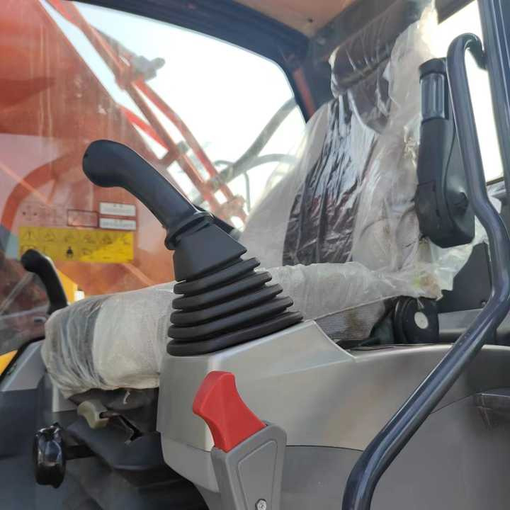 Korea Made Doosan Digger Dx300lc Doosan Used Machinery Excavator , Doosan Dx220 Dx300 Dx200 - Excavator: Foto 5 Korea Made Doosan Digger Dx300lc Doosan Used Machinery Excavator , Doosan Dx220 Dx300 Dx200 - Excavator: Foto 5