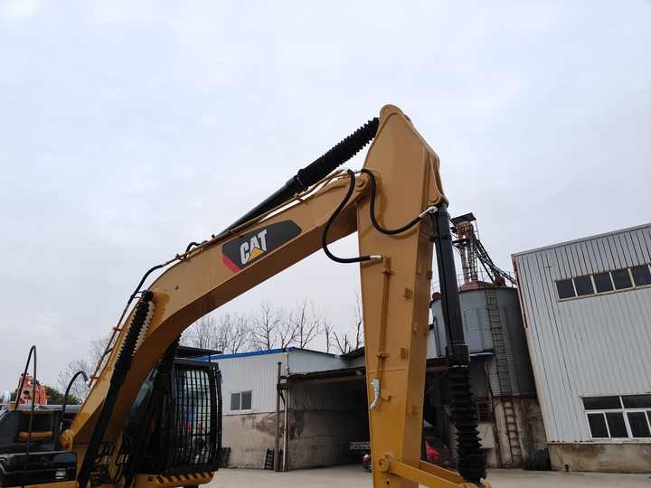 Second Hand Excavator 330D Used Low Price Caterpillar CAT 312D 315D 320D 325D in Good Condition - Excavator pe şenile: Foto 5 Second Hand Excavator 330D Used Low Price Caterpillar CAT 312D 315D 320D 325D in Good Condition - Excavator pe şenile: Foto 5