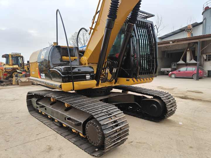 Second Hand Excavator 330D Used Low Price Caterpillar CAT 312D 315D 320D 325D in Good Condition - Excavator pe şenile: Foto 3 Second Hand Excavator 330D Used Low Price Caterpillar CAT 312D 315D 320D 325D in Good Condition - Excavator pe şenile: Foto 3