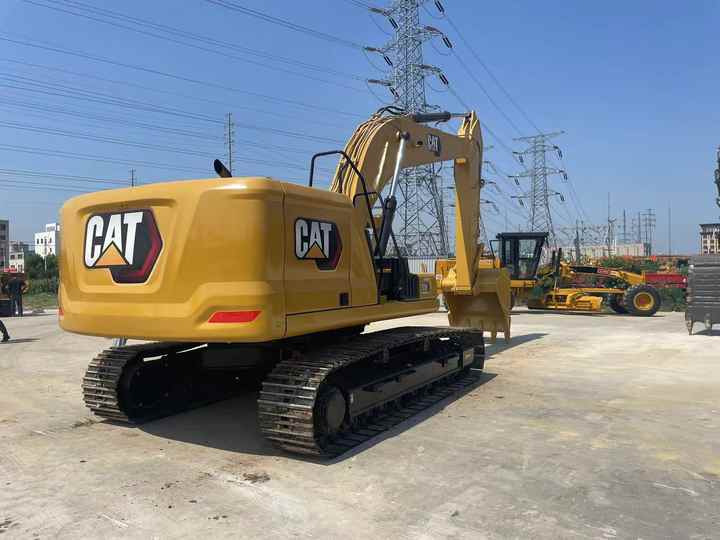 Excavator Used Cat 330GC Excavator: Unleash Unmatched Power and Precision for All Your Construction Endeavors.Low Price and Good Quality: Foto 6