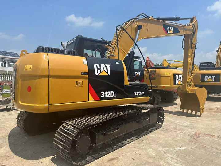 Used Caterpillar Cat312D2 Excavator Original Japan Heavy Machinery Caterpillar 312D2 Excavator for Sale - Excavator pe şenile: Foto 2 Used Caterpillar Cat312D2 Excavator Original Japan Heavy Machinery Caterpillar 312D2 Excavator for Sale - Excavator pe şenile: Foto 2