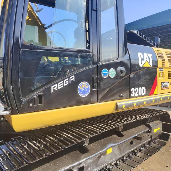 Used Excavator Cat 320DL Second Hand Reasonably Priced Caterpillar Excavator 320D 325D for Sale - Excavator pe şenile: Foto 2 Used Excavator Cat 320DL Second Hand Reasonably Priced Caterpillar Excavator 320D 325D for Sale - Excavator pe şenile: Foto 2