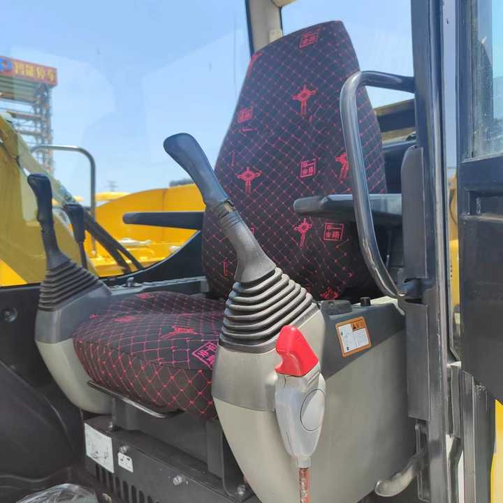 Used Excavator KOMATSU PC70-8 Construction Machinery Excavator PC70-8 PC60 PC70 Excavators for Sale at Negotiable Price - Excavator: Foto 5 Used Excavator KOMATSU PC70-8 Construction Machinery Excavator PC70-8 PC60 PC70 Excavators for Sale at Negotiable Price - Excavator: Foto 5