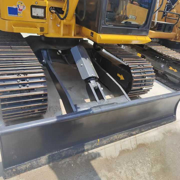 Used Excavator KOMATSU PC70-8 Construction Machinery Excavator PC70-8 PC60 PC70 Excavators for Sale at Negotiable Price - Excavator: Foto 4 Used Excavator KOMATSU PC70-8 Construction Machinery Excavator PC70-8 PC60 PC70 Excavators for Sale at Negotiable Price - Excavator: Foto 4