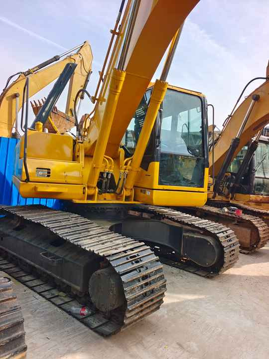Used Good Quality Japan Original PC200-7 in Good Condition PC200-7 Komatsu - Excavator pe şenile: Foto 5 Used Good Quality Japan Original PC200-7 in Good Condition PC200-7 Komatsu - Excavator pe şenile: Foto 5