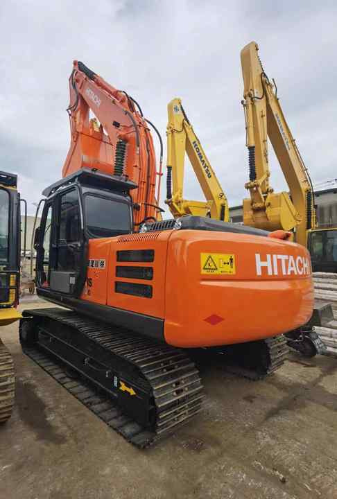 Used Hitachi ZX200-3G Excavator for Sale - Low Hours, Full Documentation, 2-Year Warranty - Excavator pe şenile: Foto 2 Used Hitachi ZX200-3G Excavator for Sale - Low Hours, Full Documentation, 2-Year Warranty - Excavator pe şenile: Foto 2