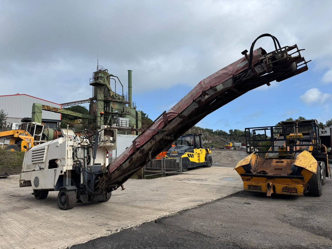 WIRTGEN W500 - Utilaje pentru frezare: Foto 4 WIRTGEN W500 - Utilaje pentru frezare: Foto 4