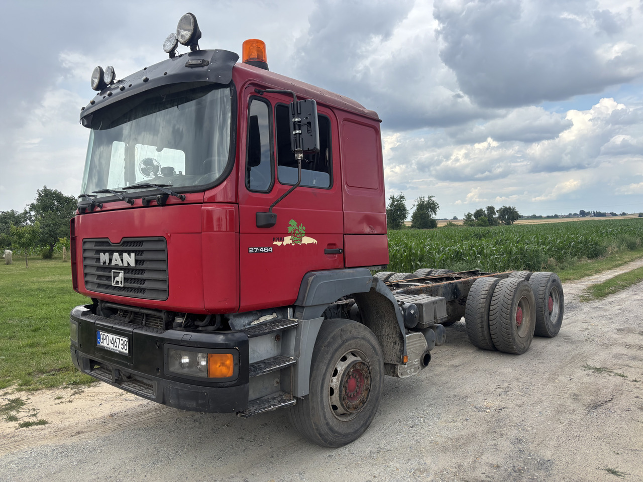 MAN F2000 27.464 6X4 - Camion şasiu: Foto 1 MAN F2000 27.464 6X4 - Camion şasiu: Foto 1