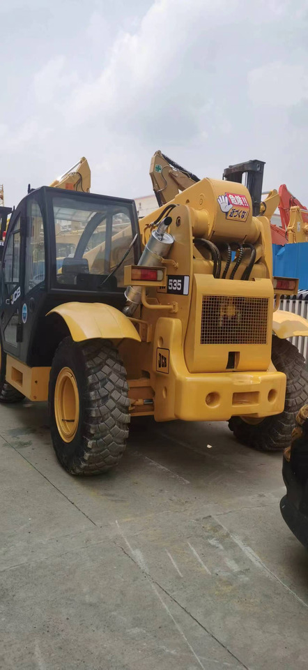 JCB 535 - Stivuitor telescopic: Foto 4 JCB 535 - Stivuitor telescopic: Foto 4
