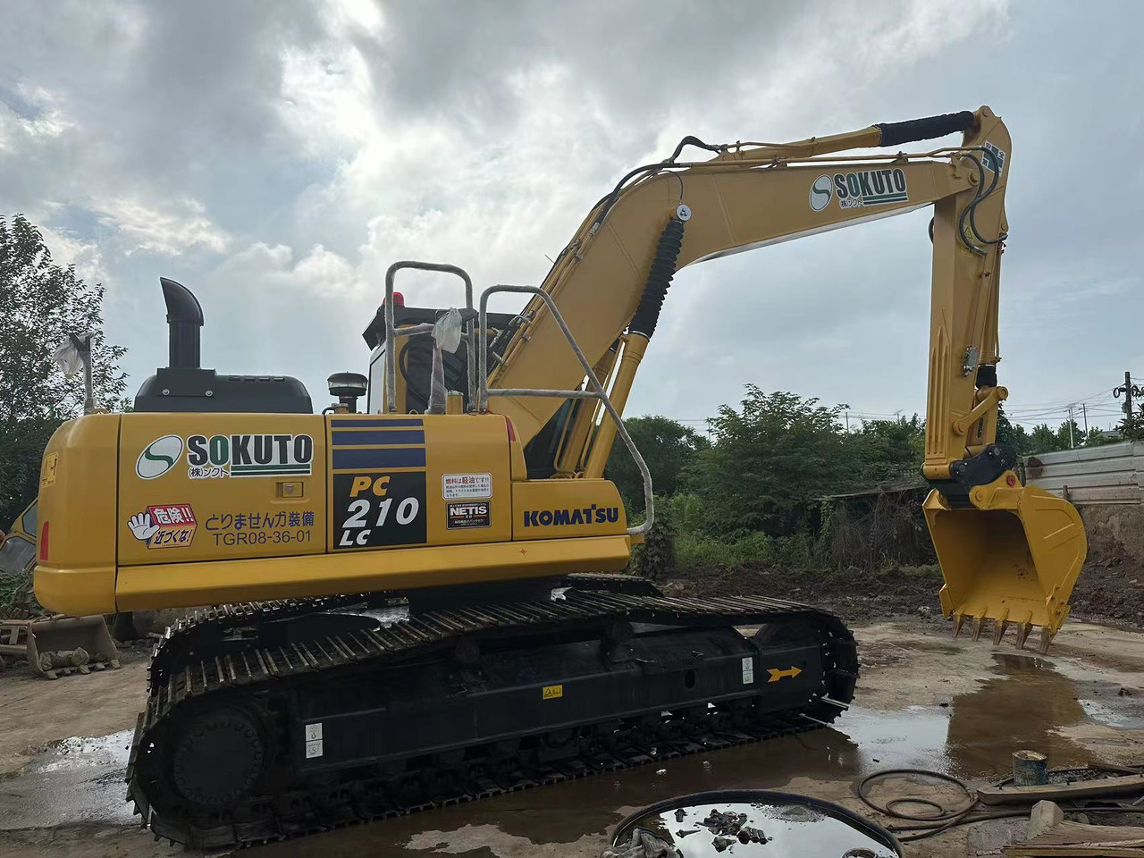 KOMATSU PC210-8 - Excavator pe şenile: Foto 3 KOMATSU PC210-8 - Excavator pe şenile: Foto 3