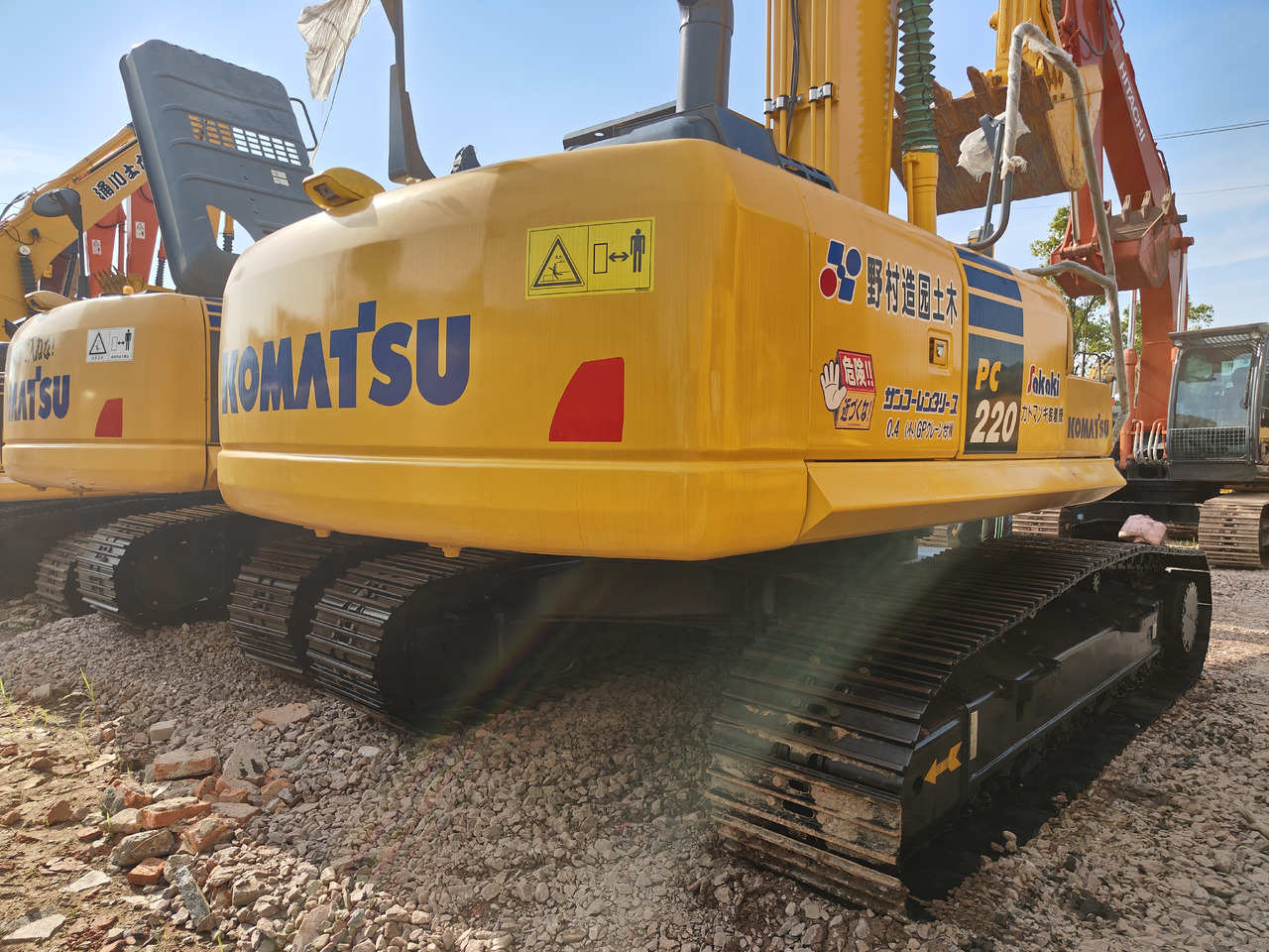 KOMATSU PC220-8 - Excavator pe şenile: Foto 3 KOMATSU PC220-8 - Excavator pe şenile: Foto 3