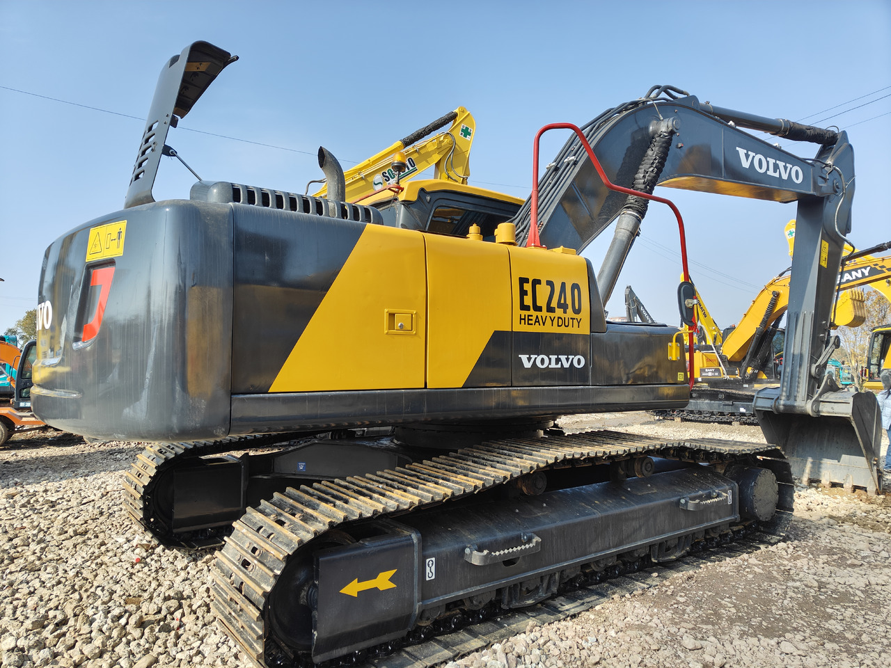 VOLVO EC240 - Excavator pe şenile: Foto 3 VOLVO EC240 - Excavator pe şenile: Foto 3