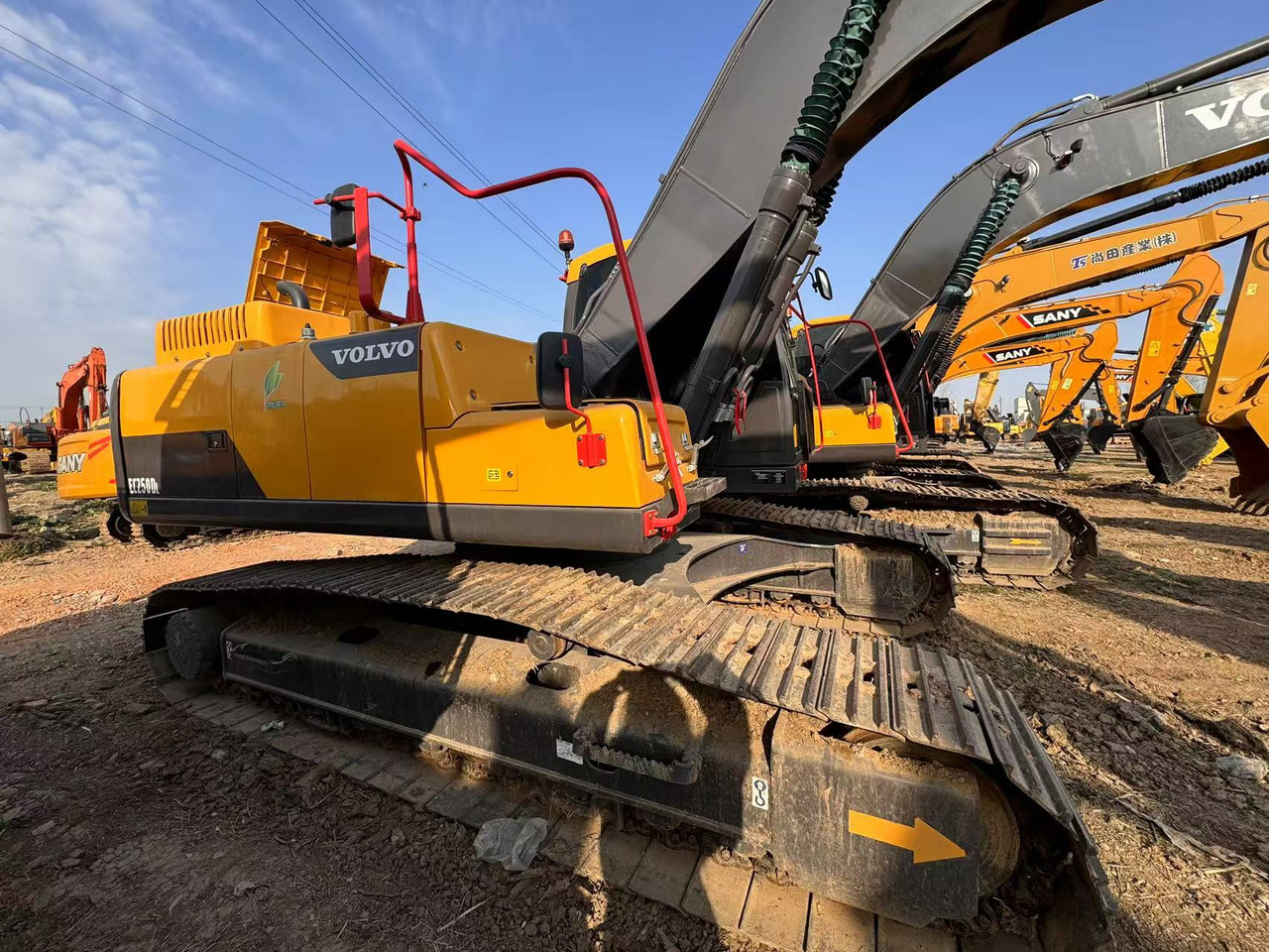 VOLVO EC250D - Excavator pe şenile: Foto 1 VOLVO EC250D - Excavator pe şenile: Foto 1