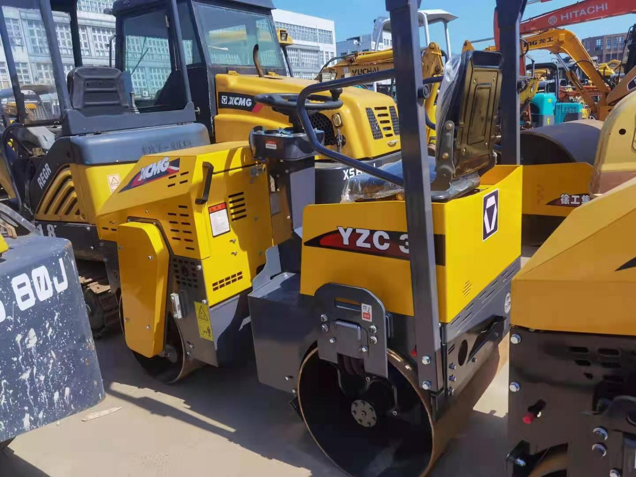 XCMG YZC3 - Cilindru compactor pentru asfalt: Foto 1 XCMG YZC3 - Cilindru compactor pentru asfalt: Foto 1