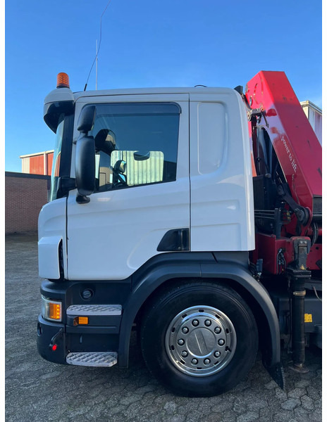 Camion cu macara Scania P450 P450: Foto 11