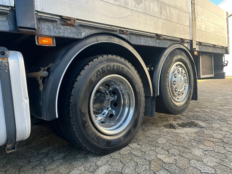 Camion cu macara Scania P450 P450: Foto 10