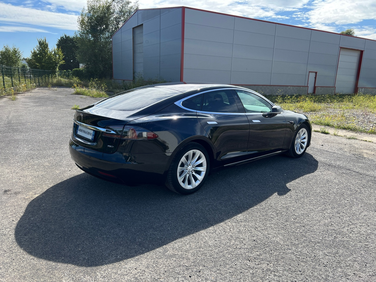 TESLA Model S 75D - Autopilot Amélioré – Phase 2 - Garantie - Berlină/ Sedan: Foto 2 TESLA Model S 75D - Autopilot Amélioré – Phase 2 - Garantie - Berlină/ Sedan: Foto 2