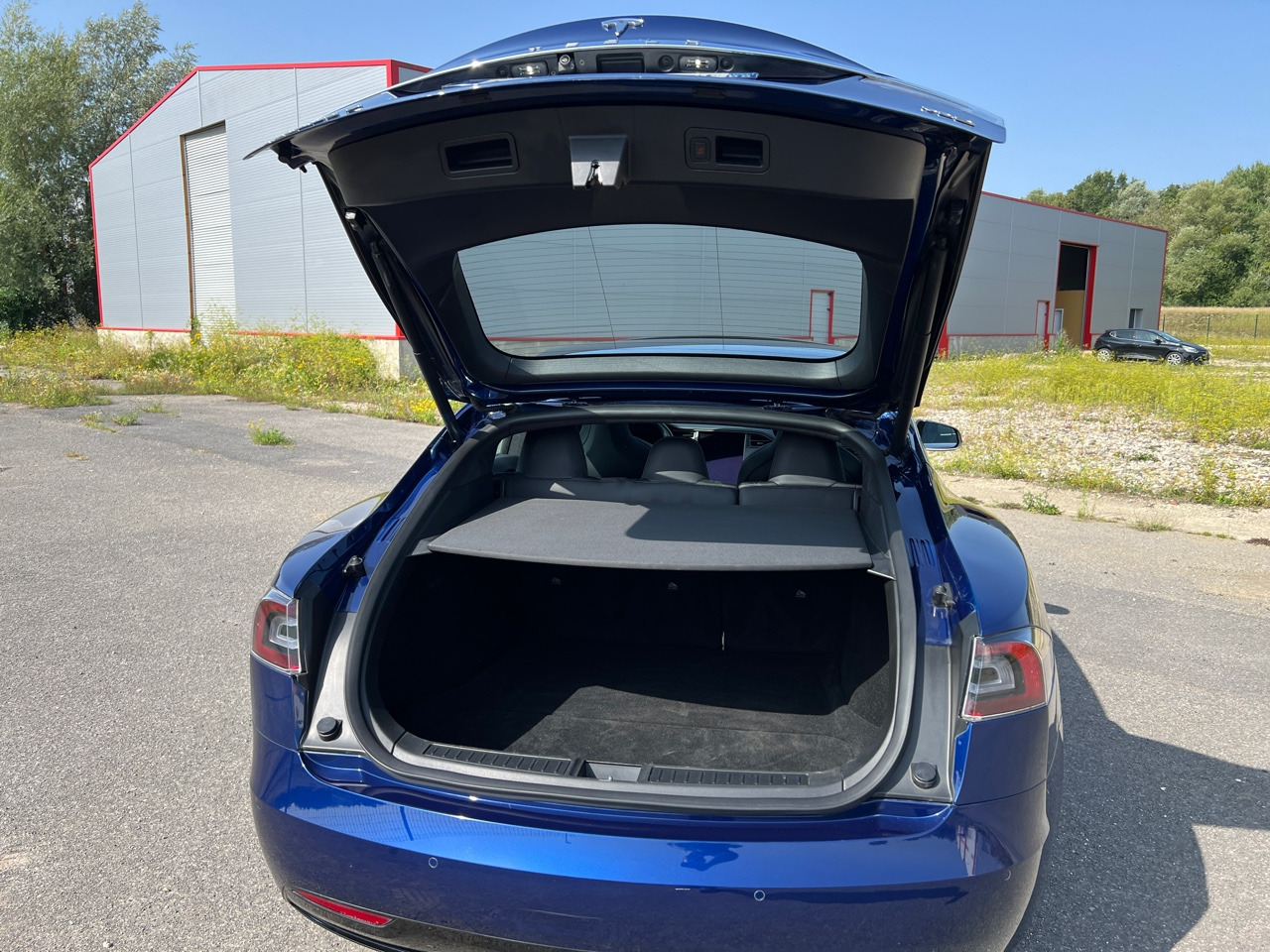 TESLA Model S 75D – FSD3 – Autopilot - Phase 2 - Garantie - Berlină/ Sedan: Foto 5 TESLA Model S 75D – FSD3 – Autopilot - Phase 2 - Garantie - Berlină/ Sedan: Foto 5
