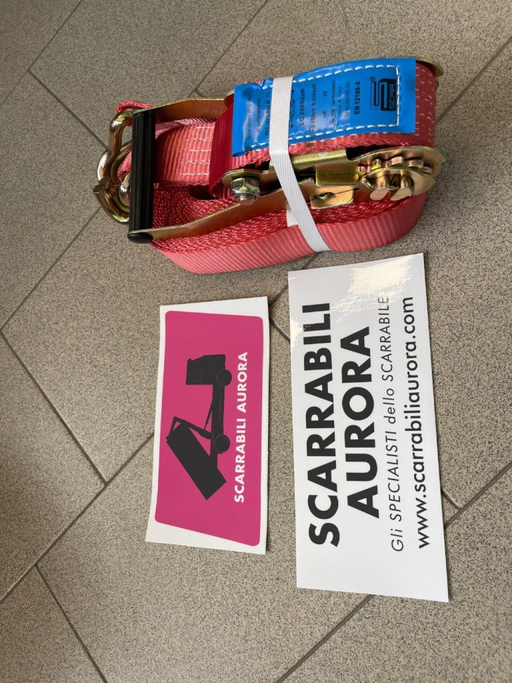 CINGHIA NUOVA PER SOLLEVAMENTO CARICHI PESANTI - Echipamente de constructii: Foto 3 CINGHIA NUOVA PER SOLLEVAMENTO CARICHI PESANTI - Echipamente de constructii: Foto 3