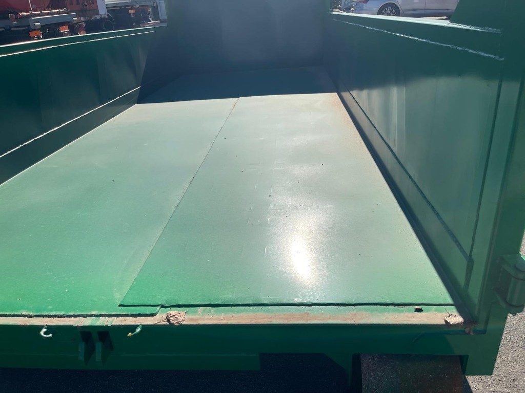 CONTAINER SCARRABILE NUOVO A CIELO APERTO - Container abroll: Foto 4 CONTAINER SCARRABILE NUOVO A CIELO APERTO - Container abroll: Foto 4