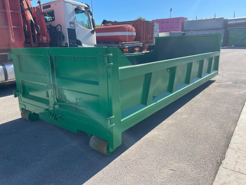 CONTAINER SCARRABILE NUOVO A CIELO APERTO - Container abroll: Foto 1 CONTAINER SCARRABILE NUOVO A CIELO APERTO - Container abroll: Foto 1