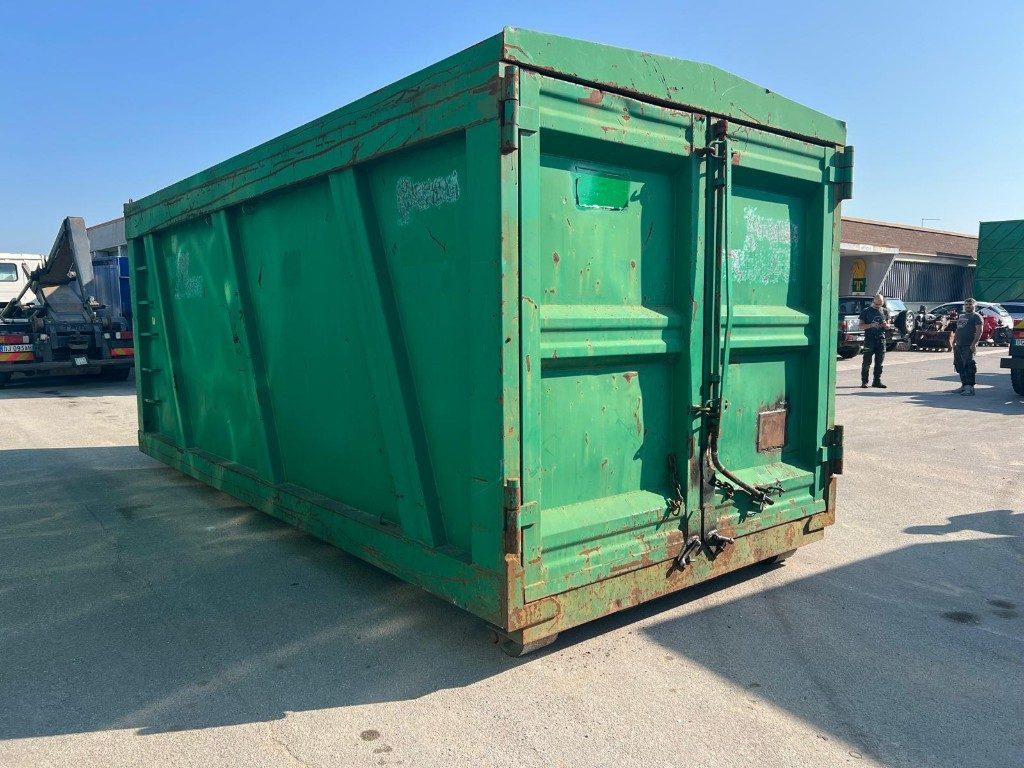 CONTAINER SCARRABILE USATO CON COPERCHIO - Container abroll: Foto 4 CONTAINER SCARRABILE USATO CON COPERCHIO - Container abroll: Foto 4