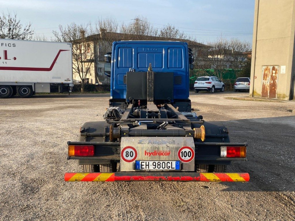 IVECO EUROCARGO 75E18 SCARRABILE - Camion cu cârlig: Foto 5 IVECO EUROCARGO 75E18 SCARRABILE - Camion cu cârlig: Foto 5