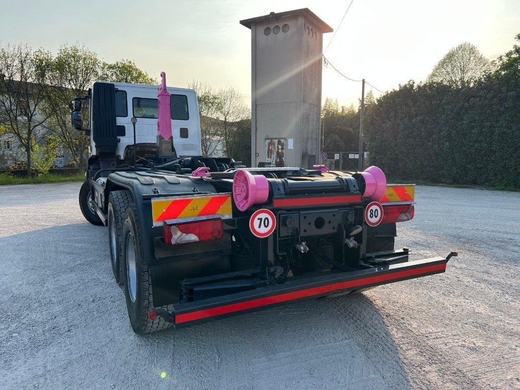 IVECO STRALIS 460 X-WAY USATO SCARRABILE 6X4 - Camion cu cârlig: Foto 5 IVECO STRALIS 460 X-WAY USATO SCARRABILE 6X4 - Camion cu cârlig: Foto 5