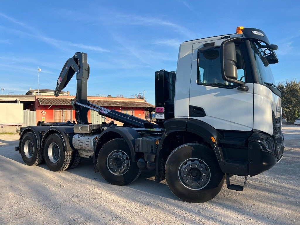 IVECO TRAKKER T-WAY AD500 NUOVO SCARRABILE - Camion cu cârlig: Foto 4 IVECO TRAKKER T-WAY AD500 NUOVO SCARRABILE - Camion cu cârlig: Foto 4