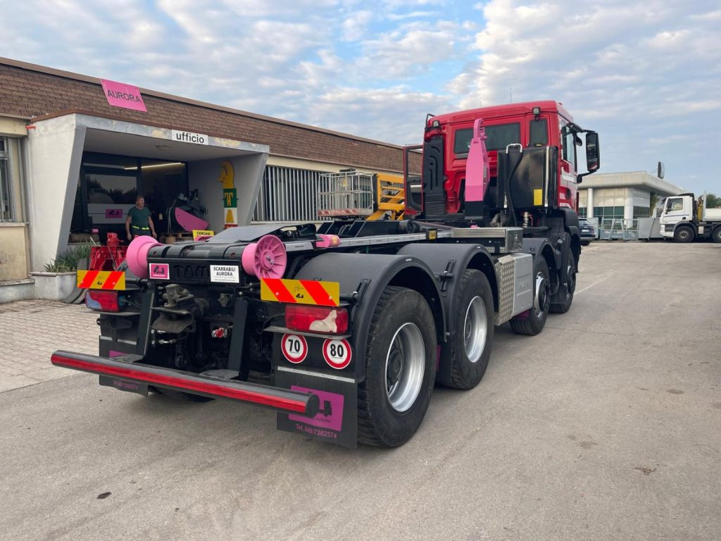 MAN TGS 41.480 SCARRABILE - Camion cu cârlig: Foto 3 MAN TGS 41.480 SCARRABILE - Camion cu cârlig: Foto 3