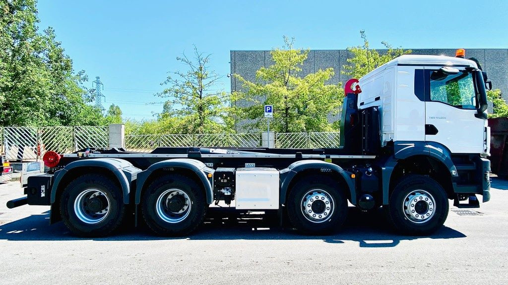 MAN TGS 41.510 SCARRABILE - Camion cu cârlig: Foto 4 MAN TGS 41.510 SCARRABILE - Camion cu cârlig: Foto 4