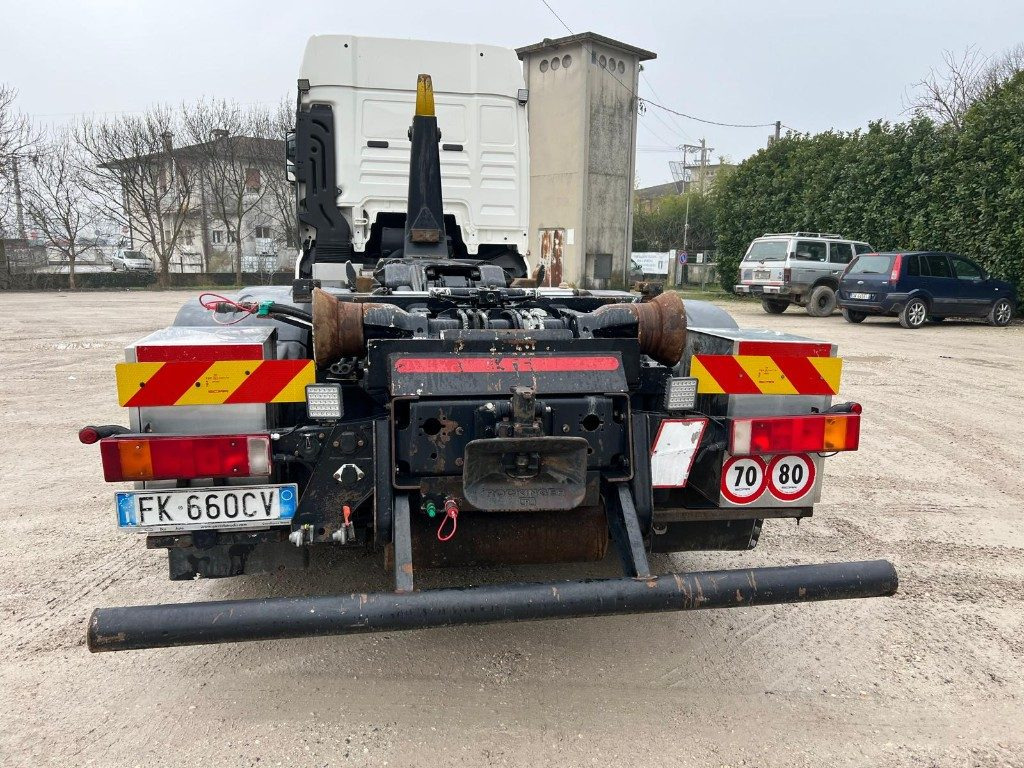 MAN TGX 26.500 USATO SCARRABILE 6X2 - Camion cu cârlig: Foto 4 MAN TGX 26.500 USATO SCARRABILE 6X2 - Camion cu cârlig: Foto 4