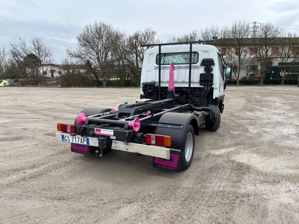MITSUBISHI CANTER 3.0 SCARRABILE - Camion cu cârlig: Foto 5 MITSUBISHI CANTER 3.0 SCARRABILE - Camion cu cârlig: Foto 5