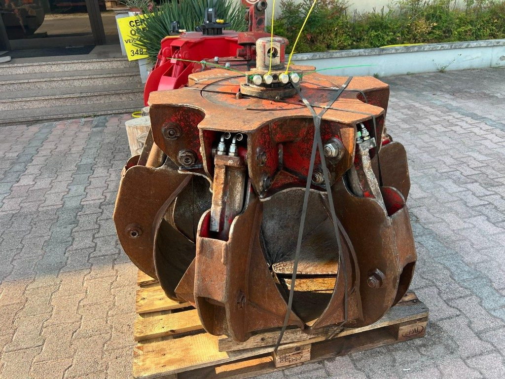 POLIPO USATO ROZZI A 6 PALE CON ROTORE - Graifer: Foto 2 POLIPO USATO ROZZI A 6 PALE CON ROTORE - Graifer: Foto 2