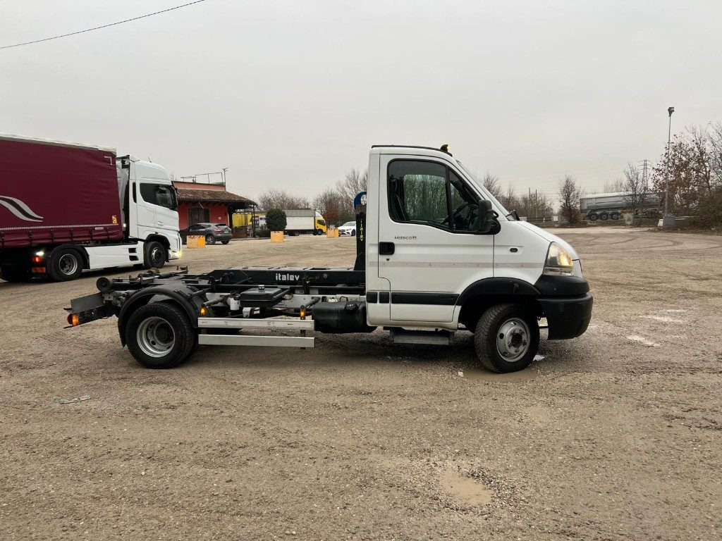 RENAULT MASCOTT SCARRABILE - Camion cu cârlig: Foto 5 RENAULT MASCOTT SCARRABILE - Camion cu cârlig: Foto 5