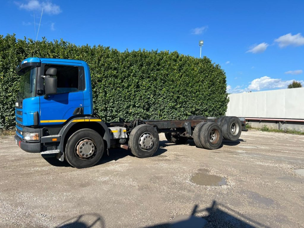 SCANIA 124GB 420 A TELAIO - Camion şasiu: Foto 2 SCANIA 124GB 420 A TELAIO - Camion şasiu: Foto 2