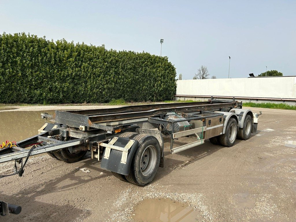 ZORZI RIMORCHIO ZORZI 26R070 SCARRABILE BALESTRATO - Remorcă abroll/ Skiploader: Foto 1 ZORZI RIMORCHIO ZORZI 26R070 SCARRABILE BALESTRATO - Remorcă abroll/ Skiploader: Foto 1